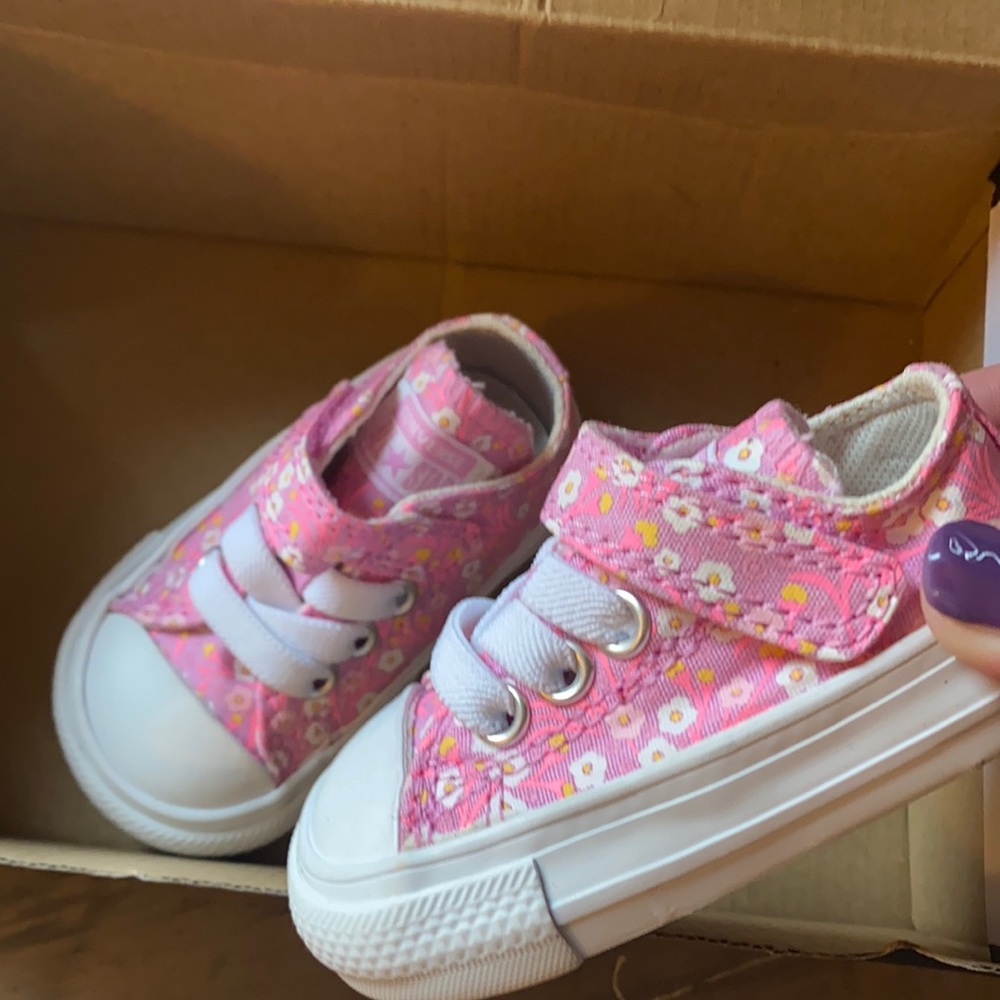 Size 2 Infant Converse Pink with beautiful floral design